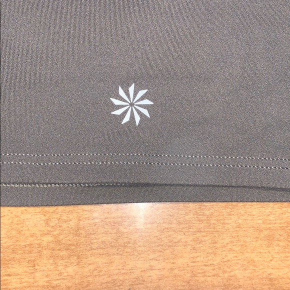 FOREST GREEN ATHLETA CROP TOP (BRA LINING) - Picture 3 of 4